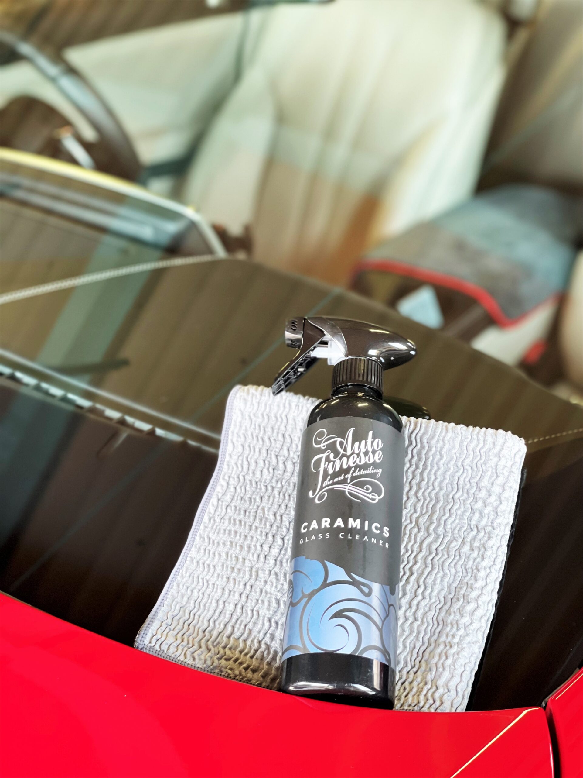 オートフィネス Auto Finesse Caramics Glass Cleaner でのウインドウ仕上げ