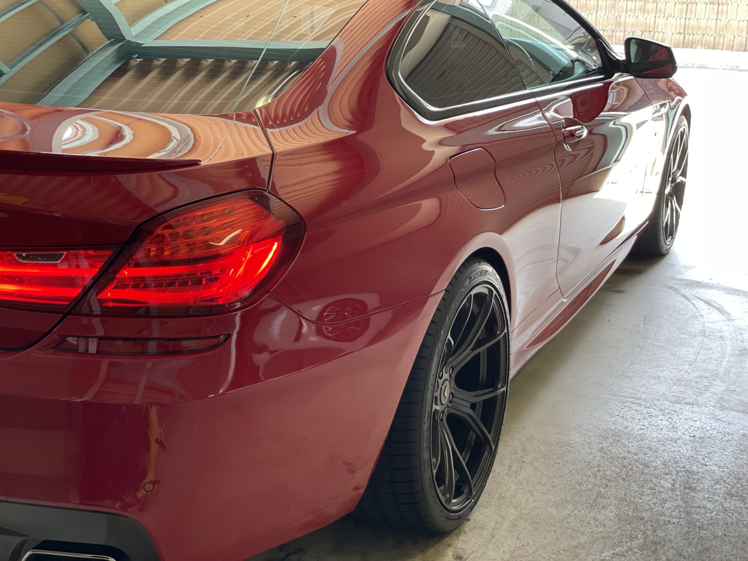 洗車後のBMW F13 650i フロントサイドの仕上がり