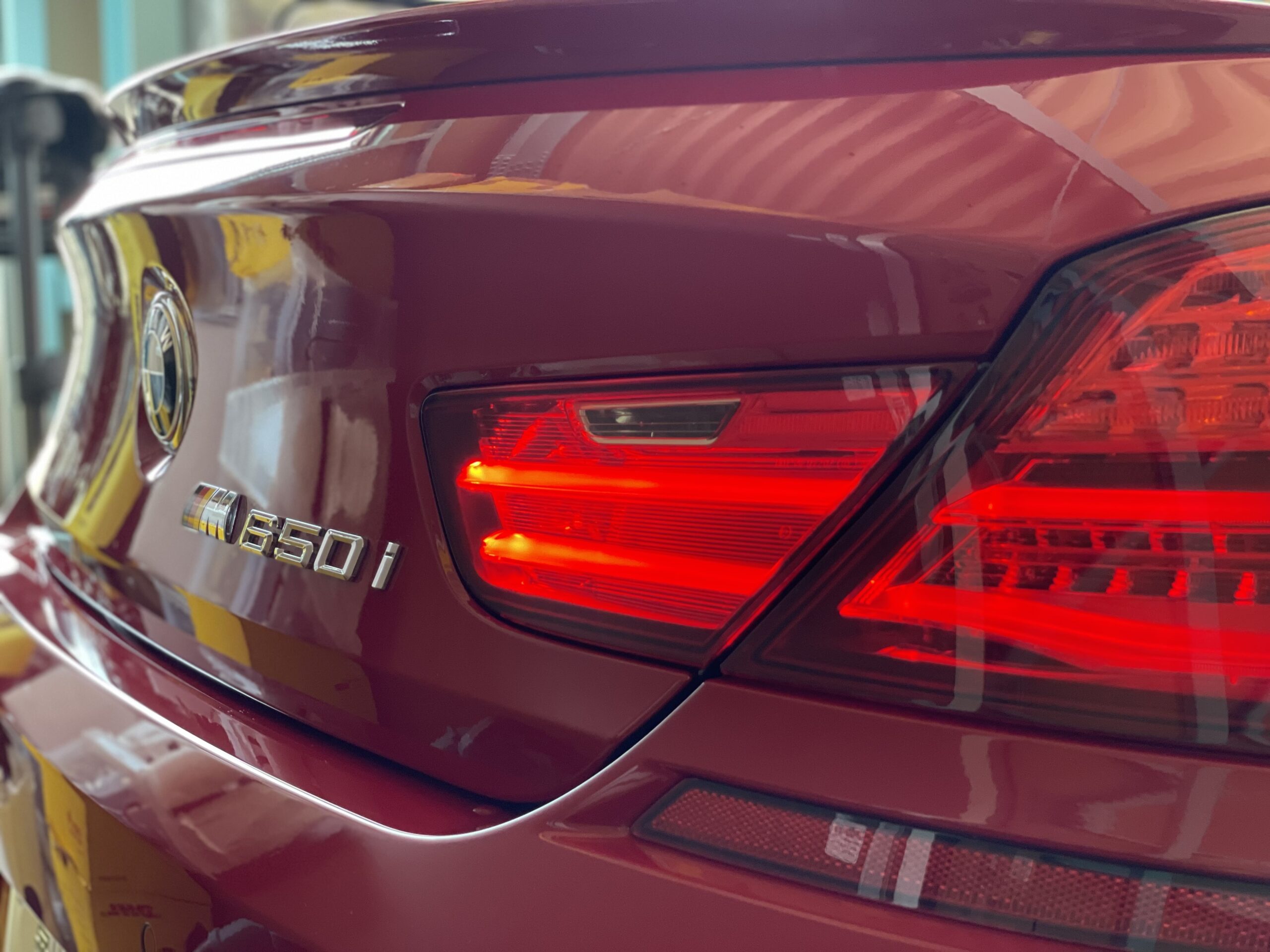 洗車後のBMW F13 650i リアクォーターの艶