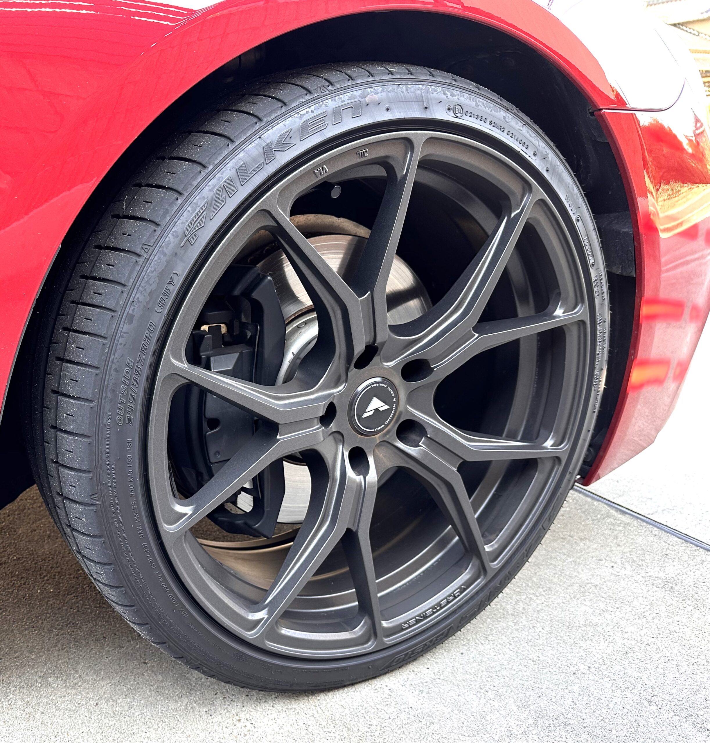 低ダストブレーキパッド装着車のホイール汚れの状態