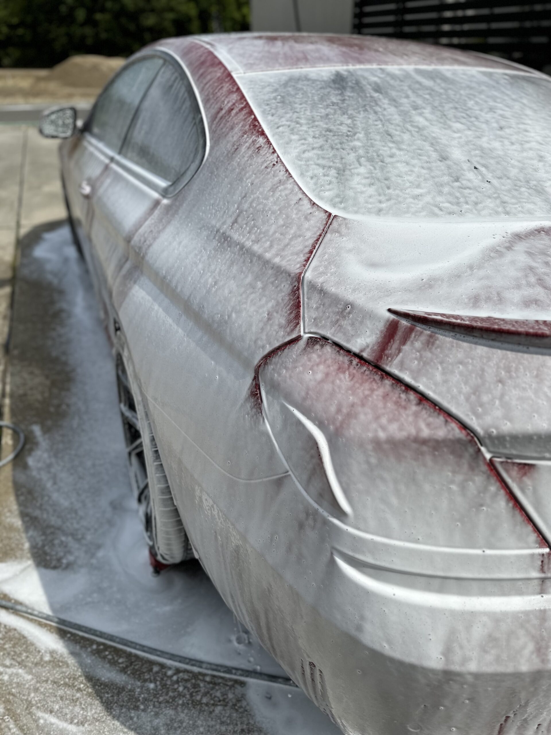 The PRE Snow を塗布した BMW F13 650i のボディ