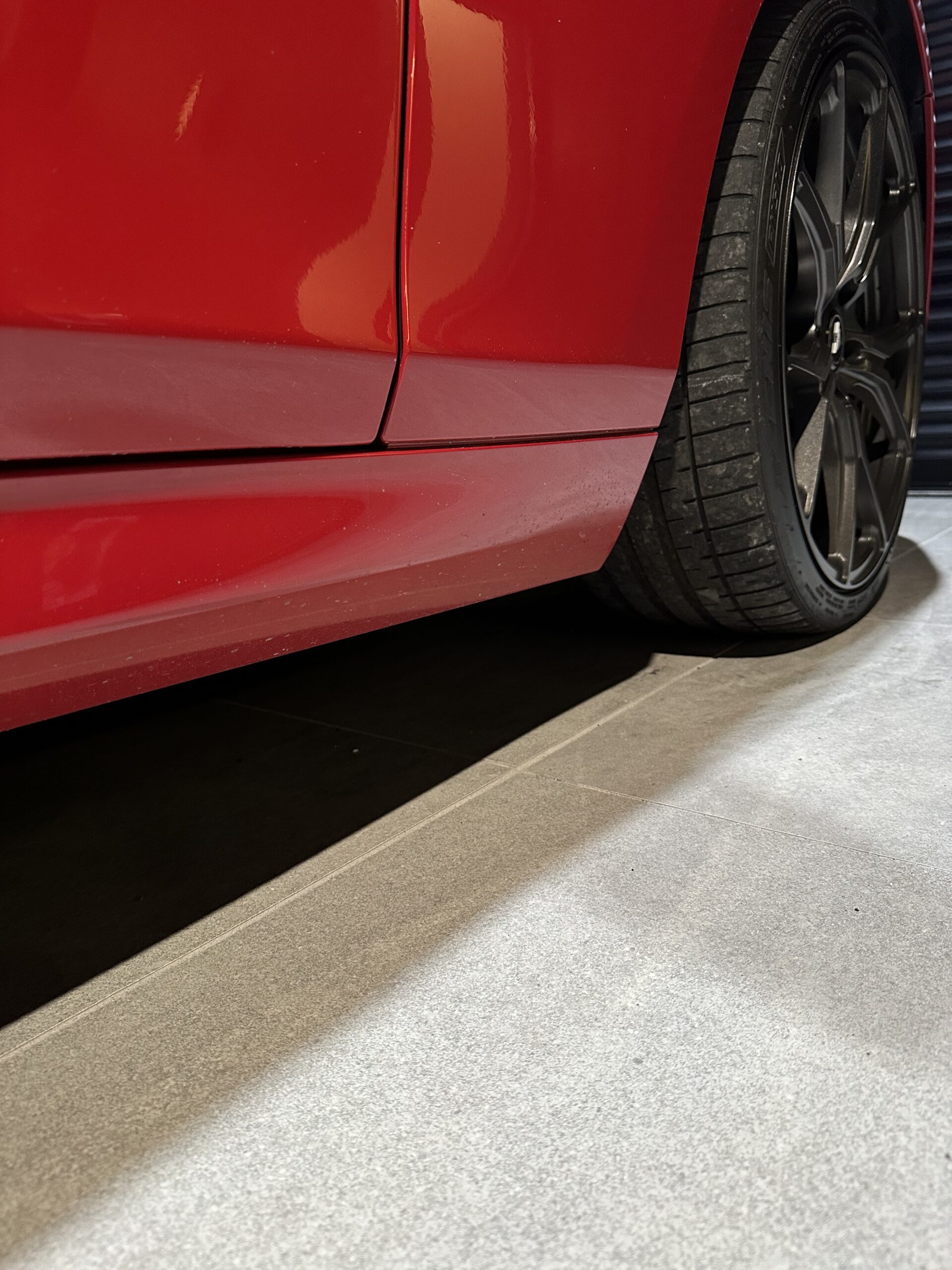 洗車前のBMW F13 650iのリアまわり