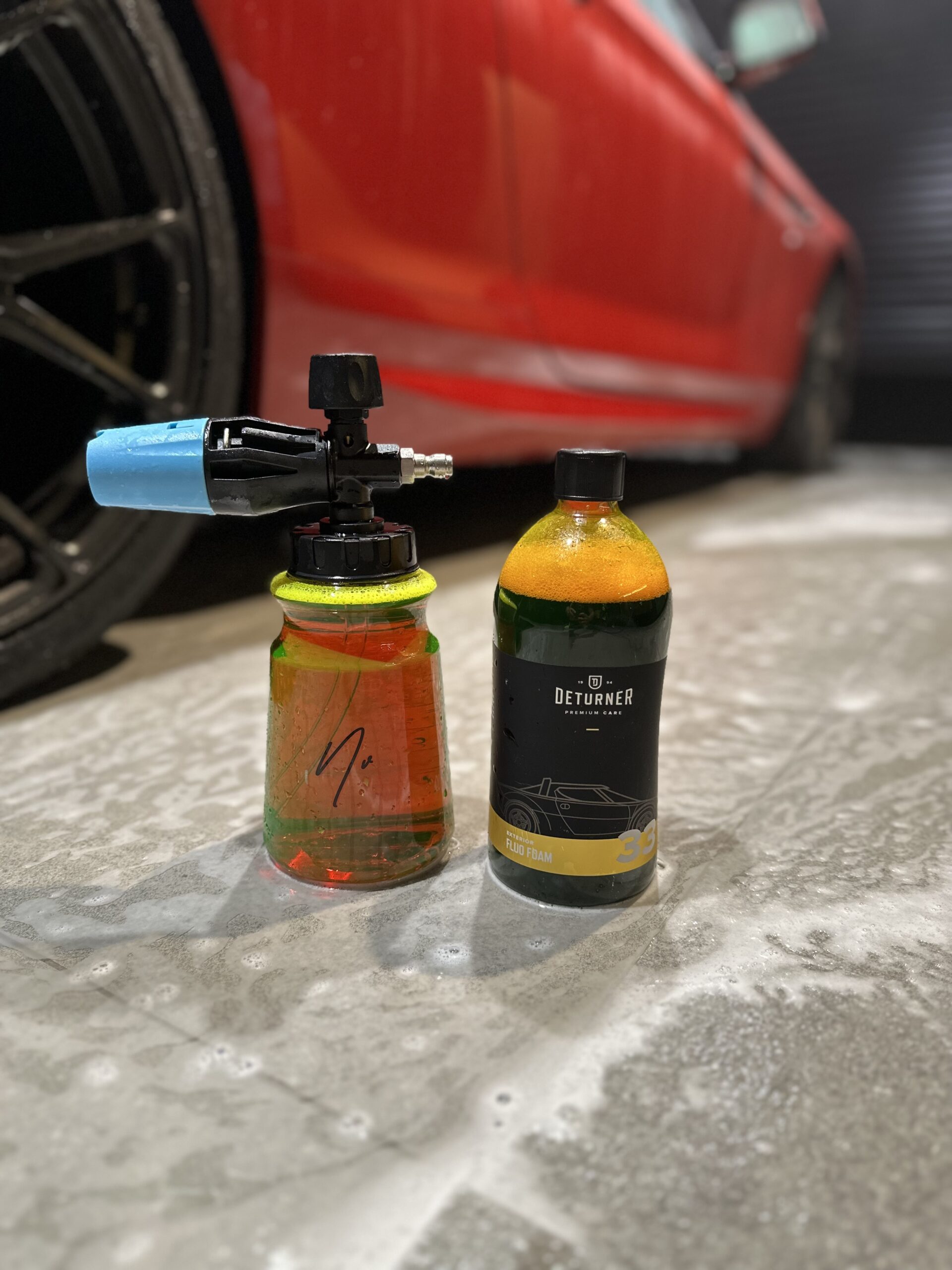 DETURNER FLUO FOAMのボトル