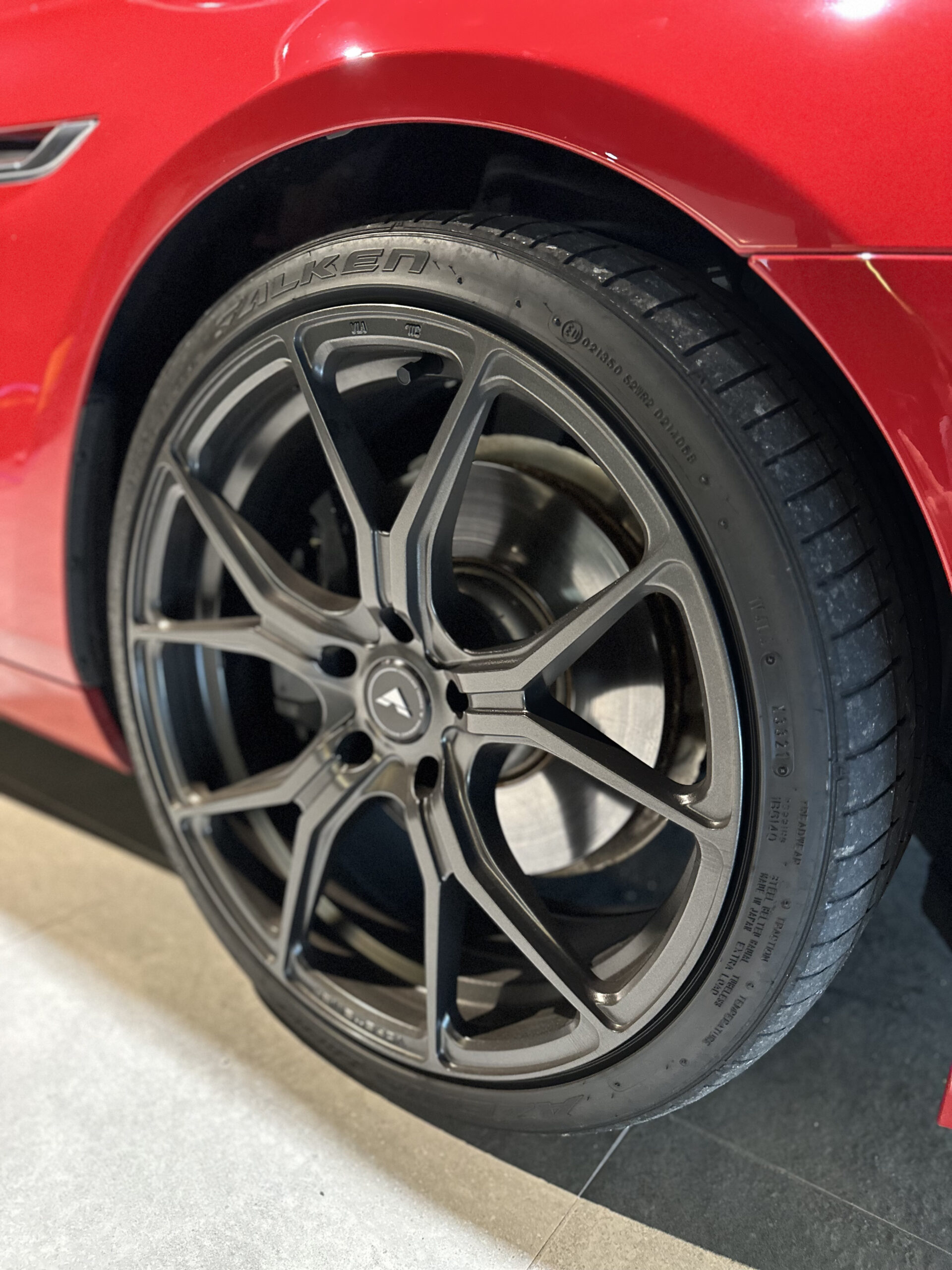 洗車前のBMW F13 650i リアまわりの汚れ状態