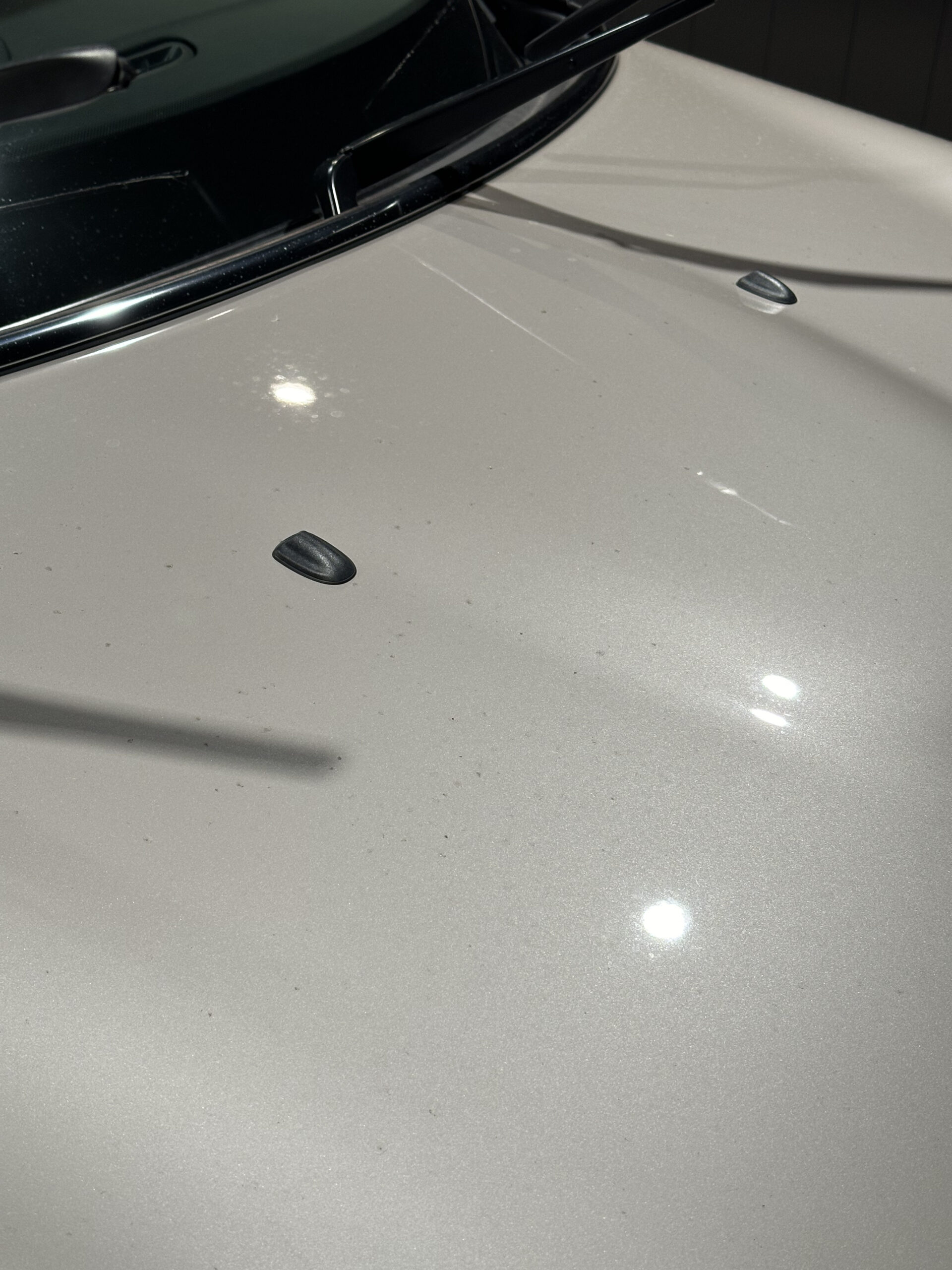 洗車前のMINI COOPER S 5 DOORのリアセクション