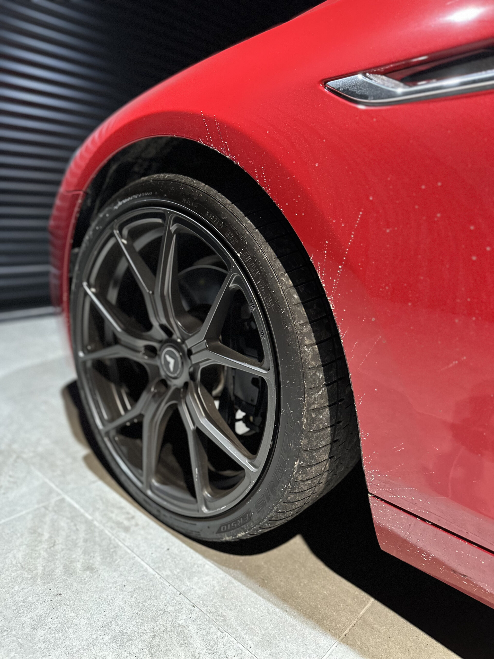 BMW F13 650i 洗車前のフロントまわり